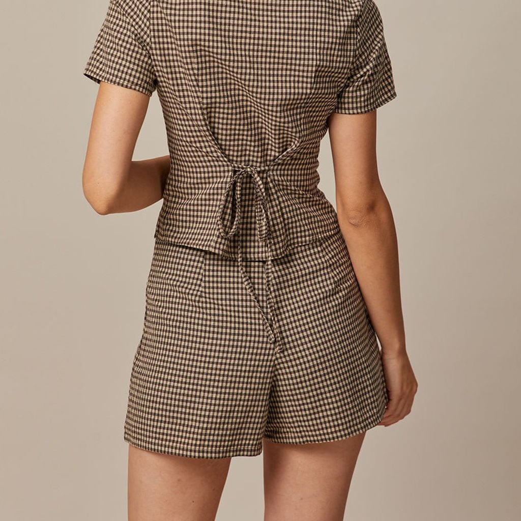High‑Waisted Gingham Plaid Casual Shorts With Zipper Closure